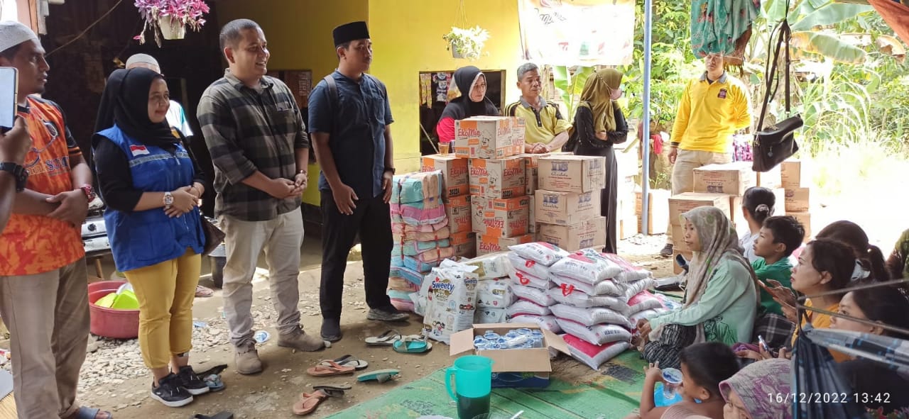 Plt Bupati Langkat Serahkan Bantuan Korban Banjir untuk Kecamatan Padang…