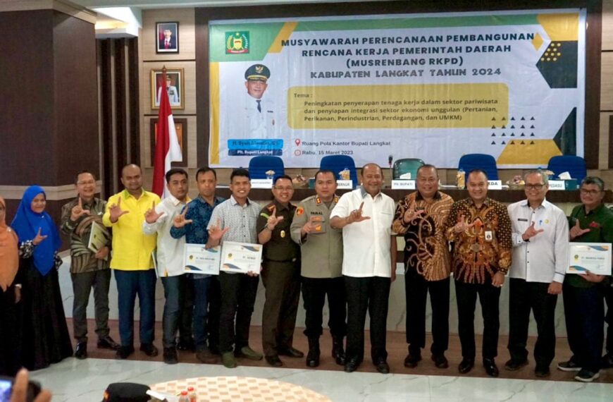Musrenbang RKPD Langkat 2024, Syah Afandin Dipuji Deputi…