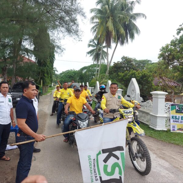 H. Budi Heriyanto Dalimunthe SE.,M,Si Lepas Touring Amal Sosial KSJ dan Salurkan Ratusan Paket Sembako untuk Yatim Piatu dan Duafa 
