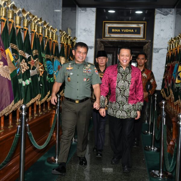 Perkuat Sinergi TNI AD Dan MPR, Kasad Terima Kunjungan Ketua MPR-RI